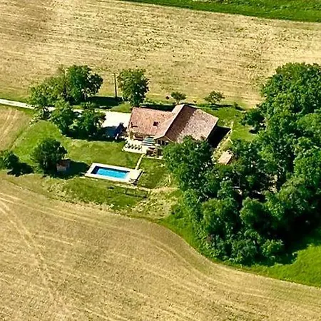 Holiday home Maison Puchouaou 8 Personnes