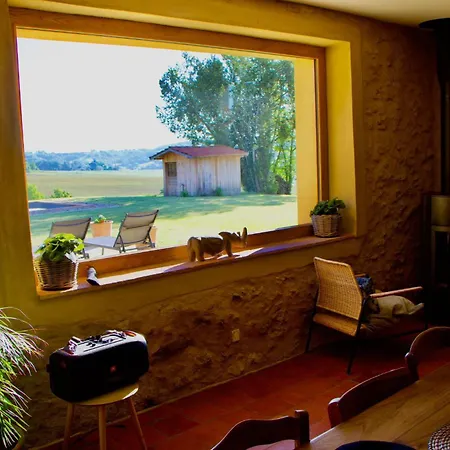 Holiday home Maison Puchouaou 8 Ou 12 Personnes Avec Piscine Privee Montesquiou